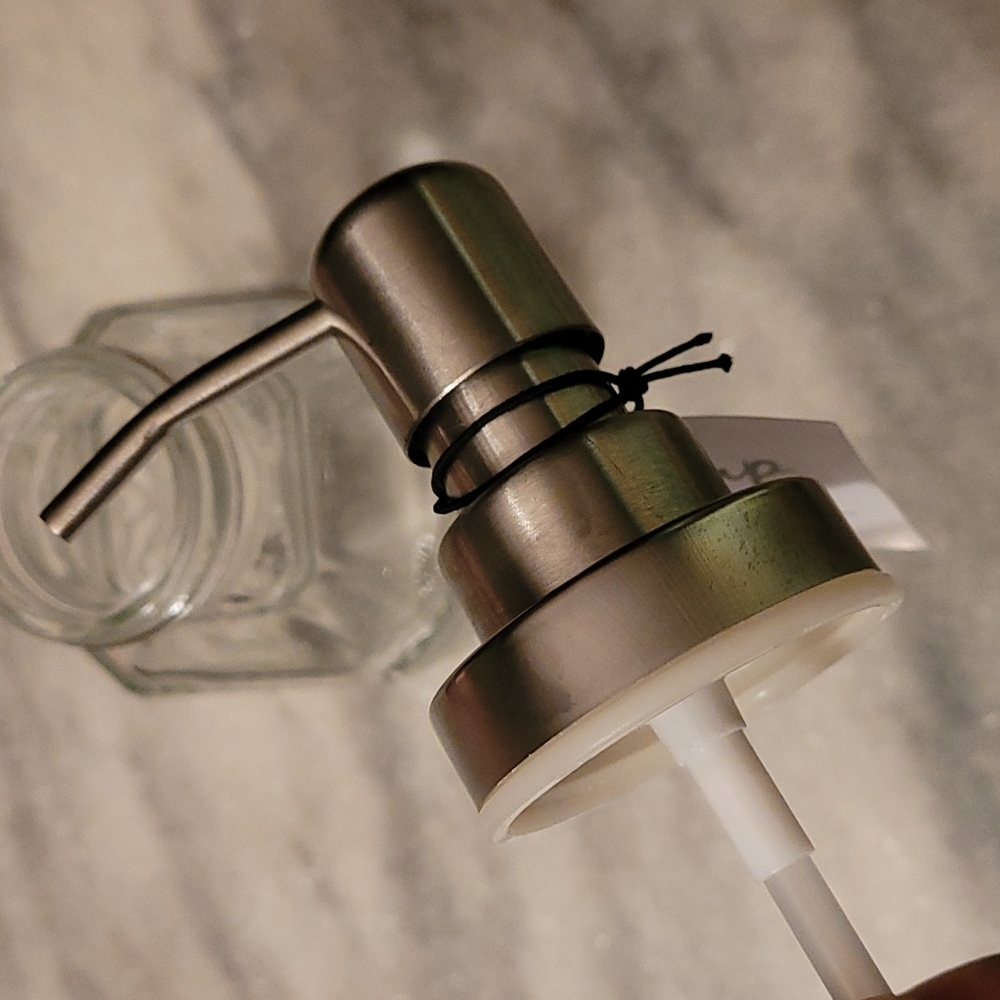 Soap Pump - Picture 6 of 7